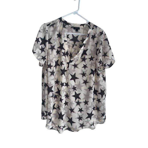 Torrid Womens Short Sleeve Semi Sheer Blouse Plus Sz 0 Or 12 White Black Stars - Picture 1 of 5